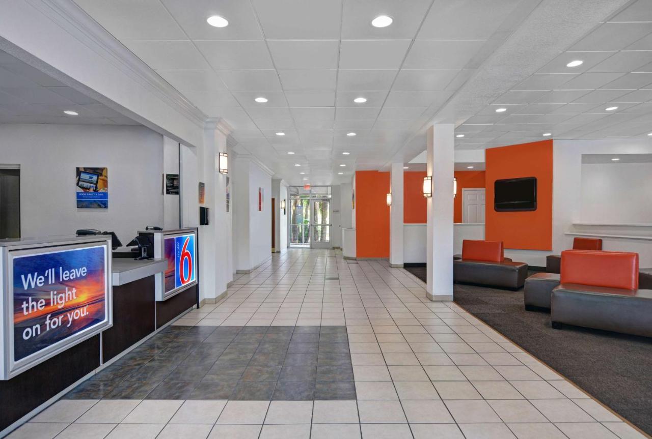 Motel 6-Cutler Bay, Fl ภายนอก รูปภาพ