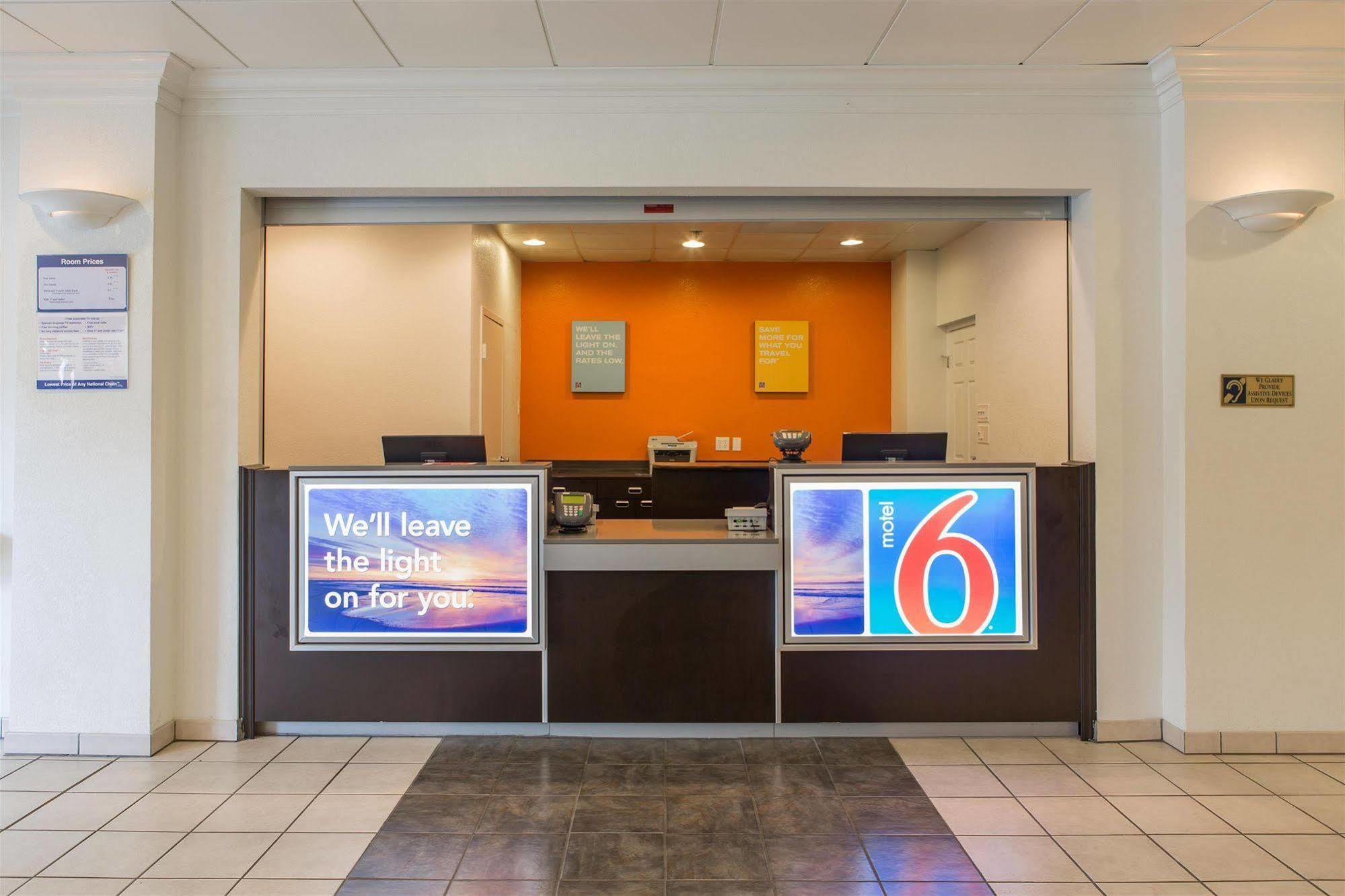 Motel 6-Cutler Bay, Fl ภายนอก รูปภาพ
