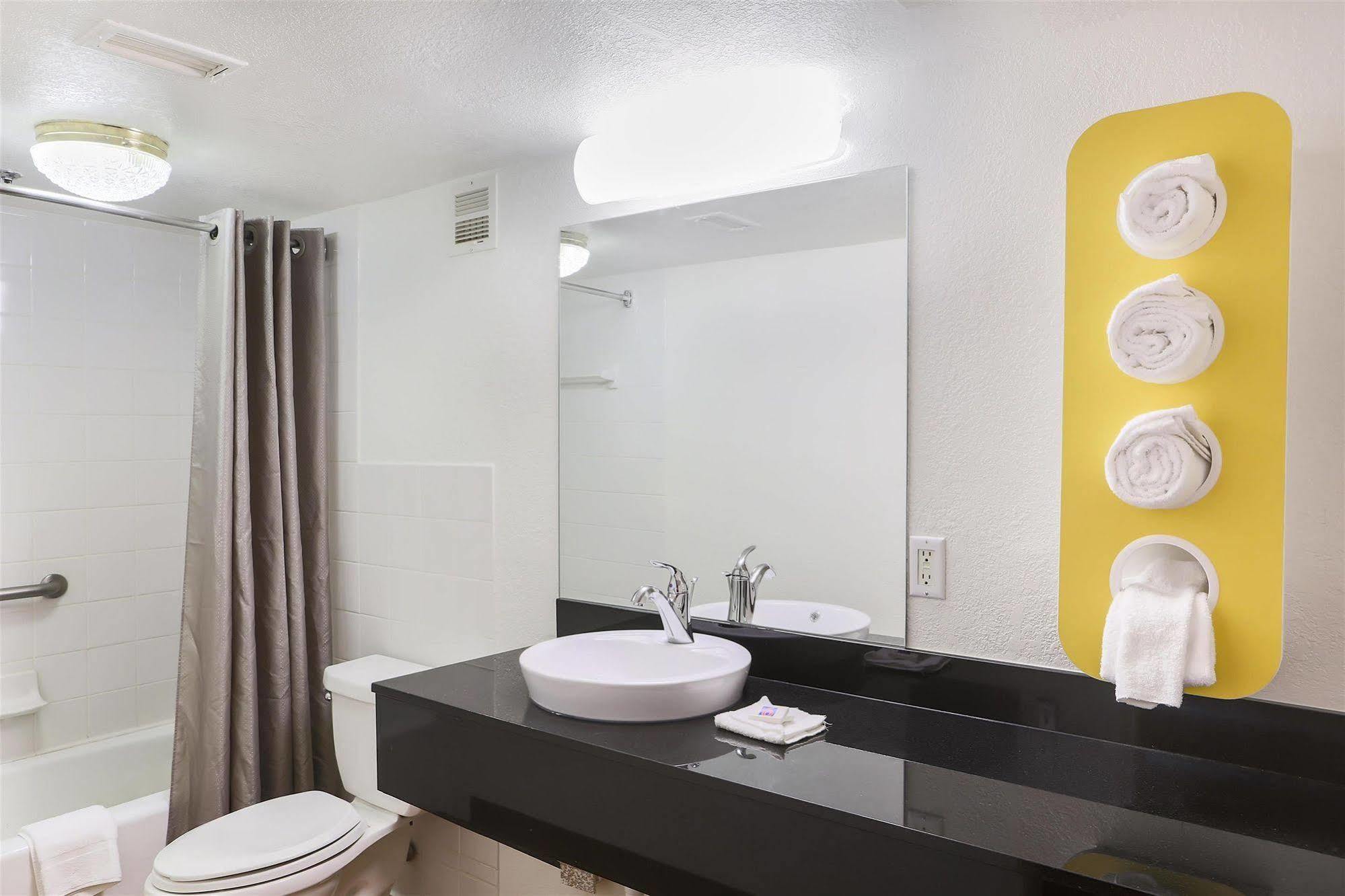 Motel 6-Cutler Bay, Fl ภายนอก รูปภาพ